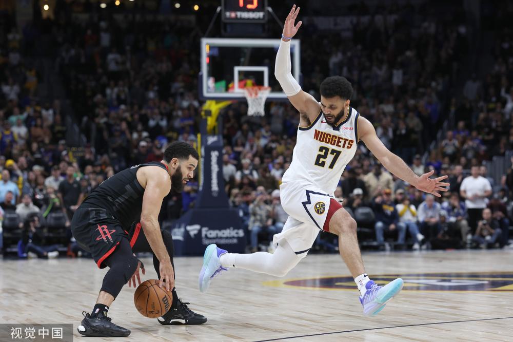 在这场竞争 在这场竞争