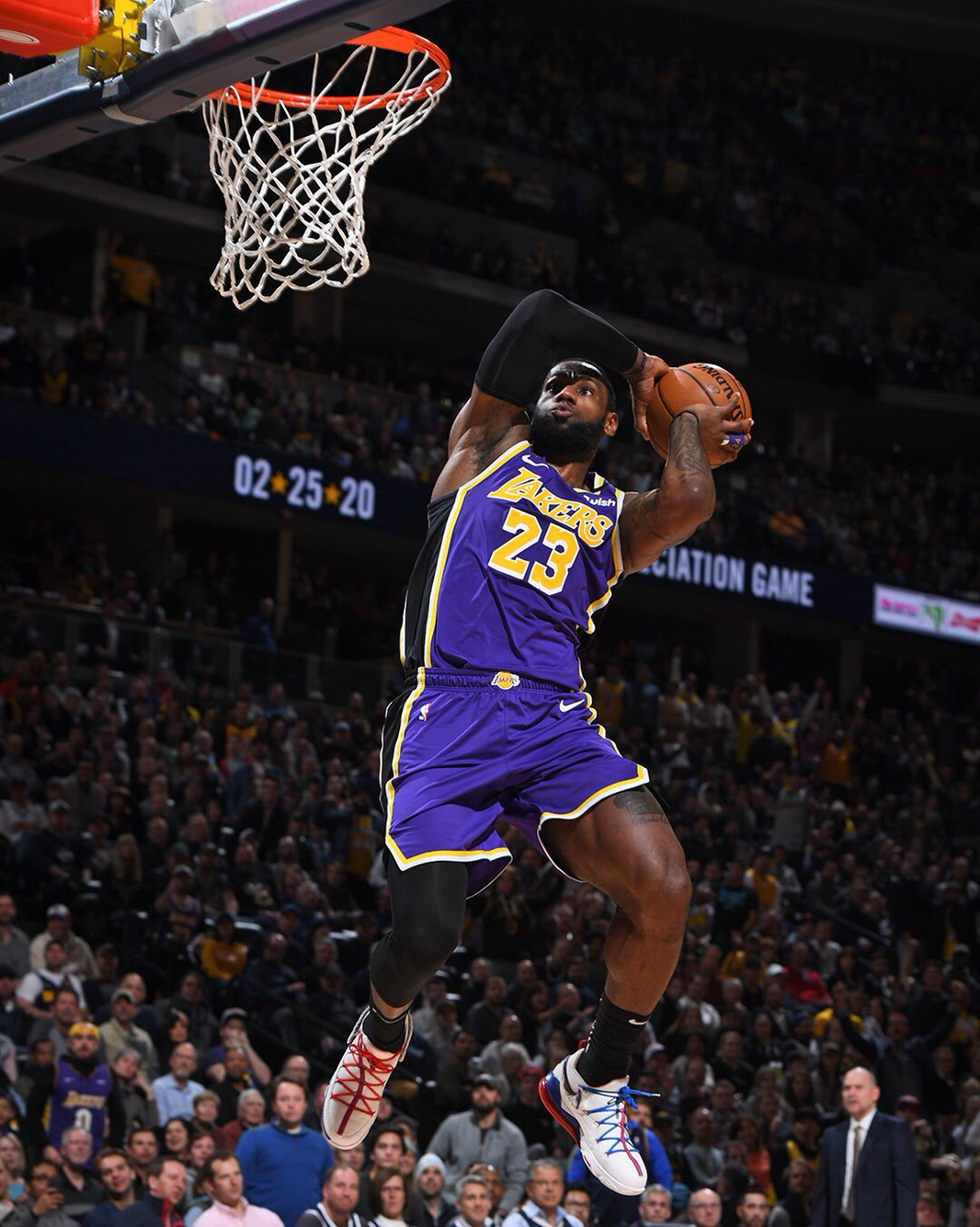 了高水平的 了高水平的